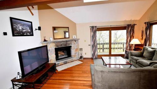 Ski-In Ski-Out Camelback Village Townhouse - 100 YDS From The Mountain - Foto 4