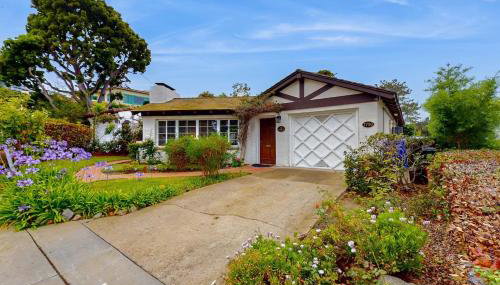 La Jolla Historic Gem, Hot Tub, Game Room, Garden Oasis with Firepit & Courtyard Dining - Foto 3