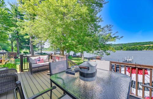 Cottage on Lamoka Lake with Deck, Grill and 3 Kayaks - Foto 2