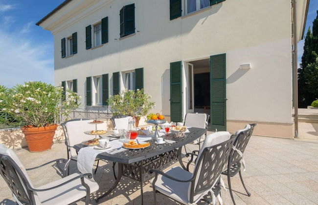 Splendid Villa in Macerata With Pool & Views - Foto 13