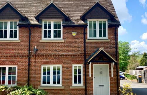 Goring Holiday House - Photo 1