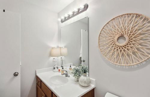 Overland Park Condo, Close to Lakes and Parks! - Foto 21