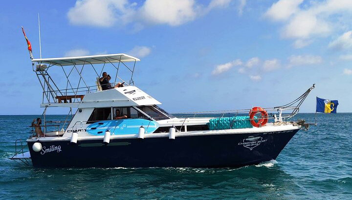 Charter Boat Alicante – Explore the Mediterranean Coast - Foto 1