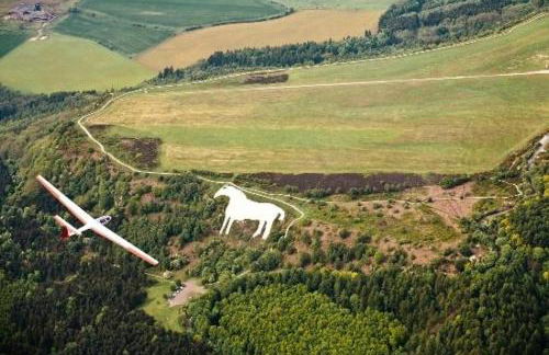 Luxury Old Stone Cottage, Beautifully Presented - Photo 34