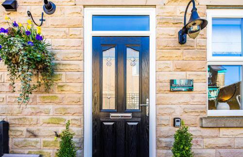 Buxton centre cosy cottage with free secure parking - Foto 17