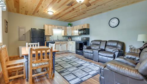 Cozy Lake Wissota Escape with Community Dock! - Foto 2