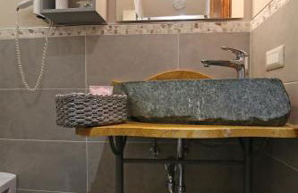 Mella Bellagio -La Corte - at the Lake with parking - Foto 7