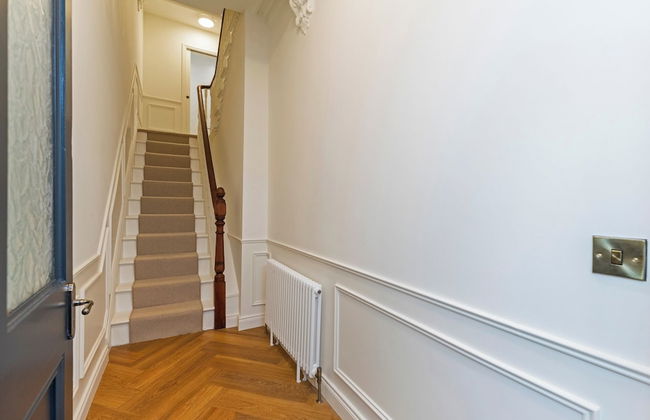 Modern 2-bed Apartment - Sleeps 6 - Seafront View - Foto 12