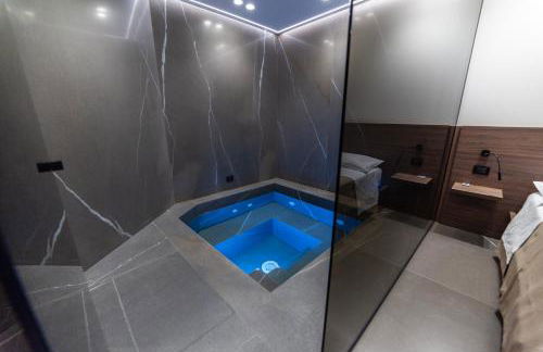 VS LUXURY SUITE with SPA - Foto 19