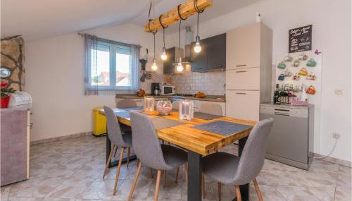 Pet Friendly Home In Tinj With Jacuzzi - Foto 3