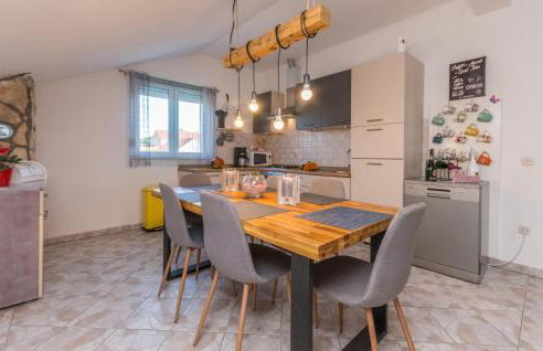 Pet Friendly Home In Tinj With Jacuzzi - Foto 3