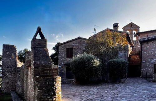 La Gemma del Subasio nel Castello di Collepino - Spello - Photo 14