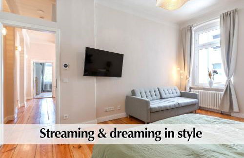 Calm City Escape - 75m2 Central Berlin Altbau-Apartment, 2BR, Smart-TV, Garden - Foto 16