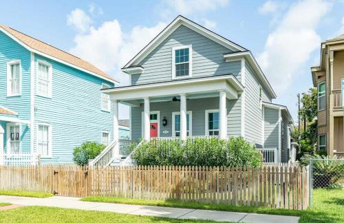 Coral Cottage - Enjoy the Posh Life! Heated Pool, Spa, Fireplace! - Foto 33