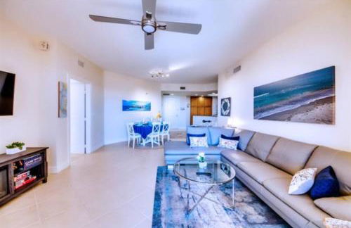 Vista Del Mar at Cape Harbour Marina, 10th Floor Luxury Condo, King Bed, Views! - Foto 39