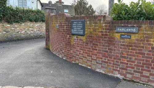 Garden Studio in Bourne End - Photo 5