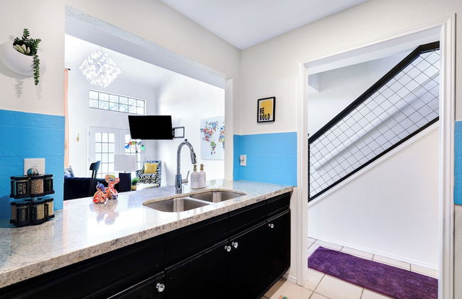 Graffiti and Glam Wonderland - Foto 16