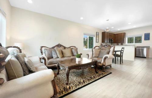 Tiny Timber Tree Home NEW - Foto 8