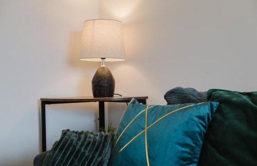 Modern and comfortable 3 bed house - Foto 53