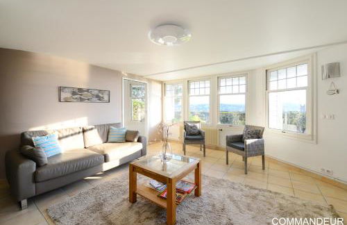 Aux Premières Loges - Foto 17