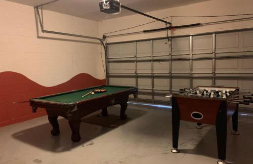 Windsor Hill Resort Home w Pool, 5 Min from Disney - Foto 16