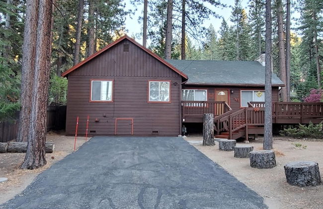 Zephyr Cove Cabin - Walk to Lake and Beach - Foto 29