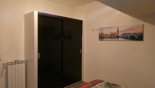 Aquarius Rome Apartments - Photo 2