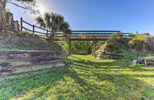 Rustic Palm City Vacation Rental on Horse Farm - Photo 21