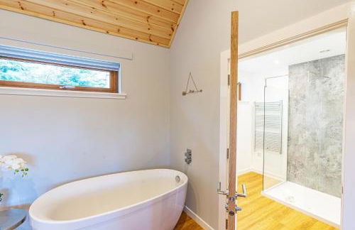 Thistle Lodge 20 with Hot Tub - Foto 9