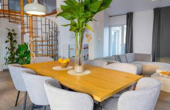 Modern Urban Oasis - Korčula - Photo 26