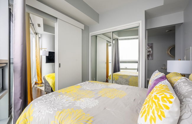 Maple Leaf Square - Photo 19