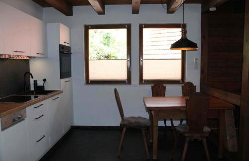 Separates Ferienhaus Speicherhäusle auf dem Hasenhof mit eigener Terrasse mit Grill, Kachelofen, WLAN - Foto 10