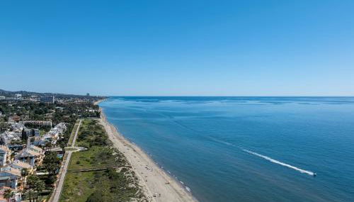 Fantástico Ático Dúplex en Marbella, con vistas al mar y a 300 metros de la playa - Photo 3