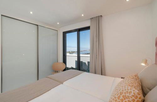 Villa Candelária by An Island Apart - Photo 47