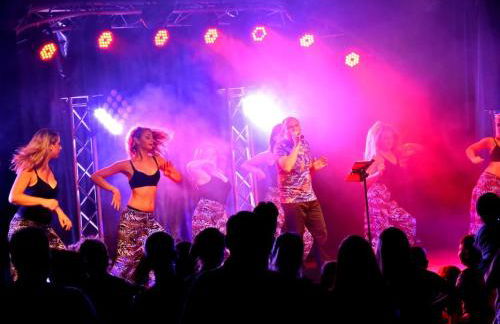 Le Standing chalet spacieux camping 5 étoiles Provence - Foto 12