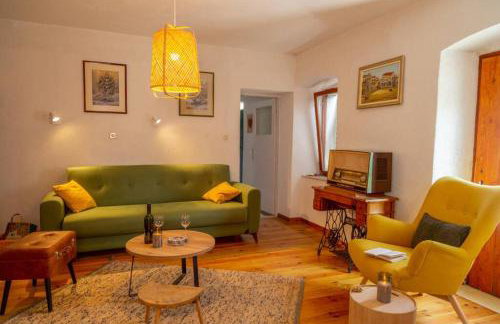 House with Jacuzzi and Billiard Peaceful Nature Retreat near Imotski - Foto 2