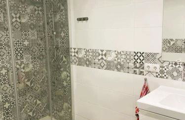 107m,merenrannasta 2mh asunto - Foto 16