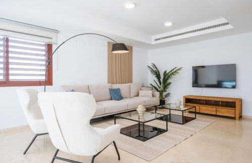 Luxury villa in Sevilla - Pool, Terrace & GameRoom - Photo 21