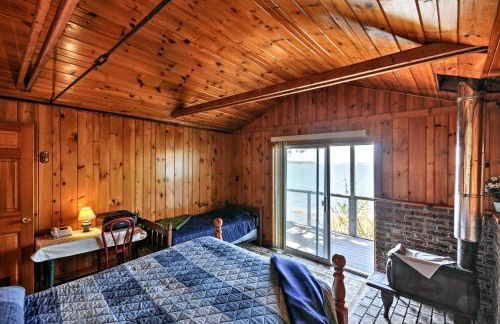 Bayfront Hancock Cottage with Beach Access and Views! - Photo 13