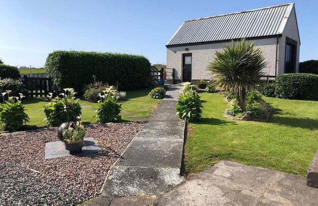 Immaculate 5 Bedroom House Outside Stornoway - Photo 28