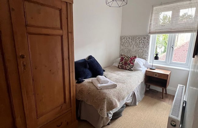 Maya's Glasgow Holiday Homes - Photo 41