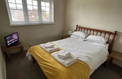 Quiet 3 bed semi with off street parking - Foto 20