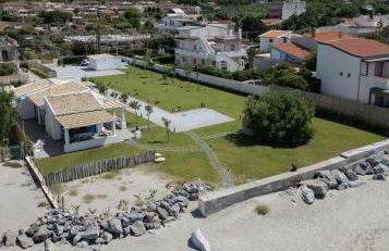 VILLA EOLIA Sicily beachfront apartments - Foto 5