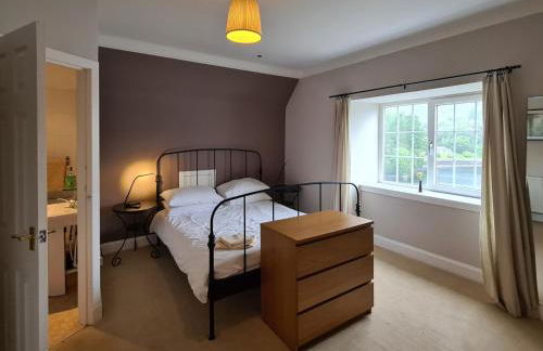 Lochside Apartment - Photo 4