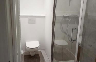 Magnifique T4 avec terrasse à Saint-Nectaire - 8 pers - Foto 17