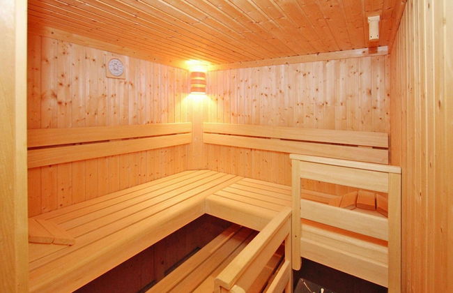 Chalet in Konigsleiten Near Zillertal Arena - Photo 21