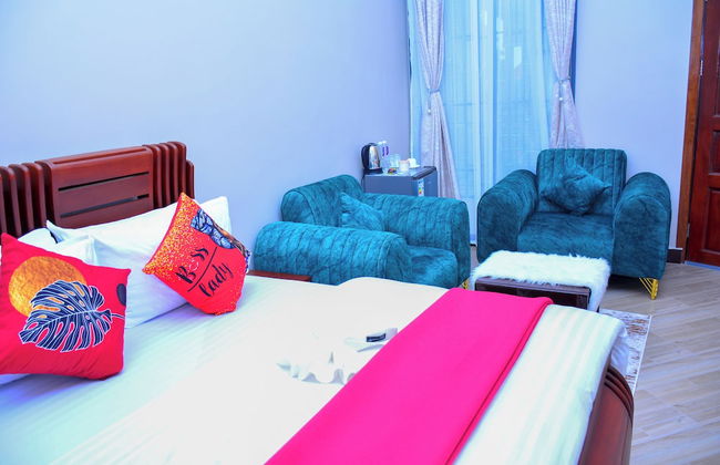 VILLA HOME HOTEL & APARTMENT - Photo 31