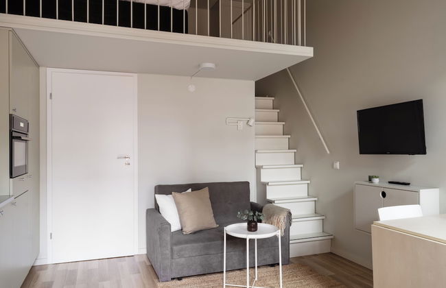 Waterfront Cabins - Photo 31