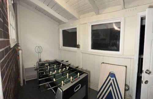 Entire Spacious Home Near DC - Photo 46