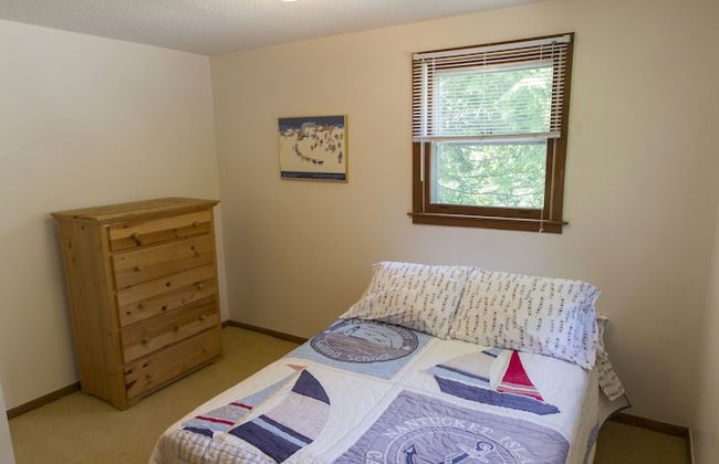 Serendipity Resort & Suites - Photo 31